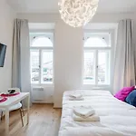 Lägenhetshotell Tesnov Prag