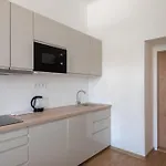 Lägenhetshotell Tesnov Prag