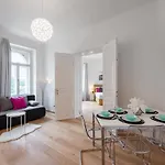 Tesnov Lägenhetshotell 4*