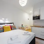 Hotel apartamentowy Tesnov Praga
