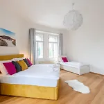 Tesnov Hotel apartamentowy