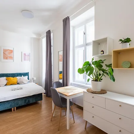 Tesnov Aparthotel Praha