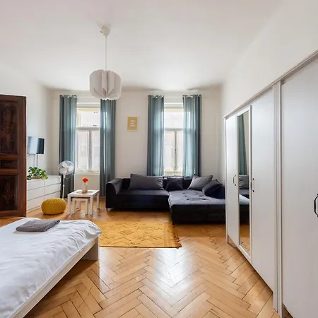 Tesnov Hotel apartamentowy Praga