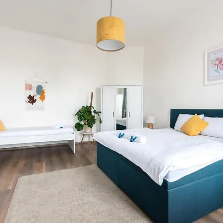 Tesnov Hotel apartamentowy
