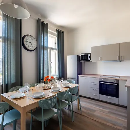 Tesnov Hotel apartamentowy