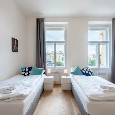 Aparthotel Tesnov 4*